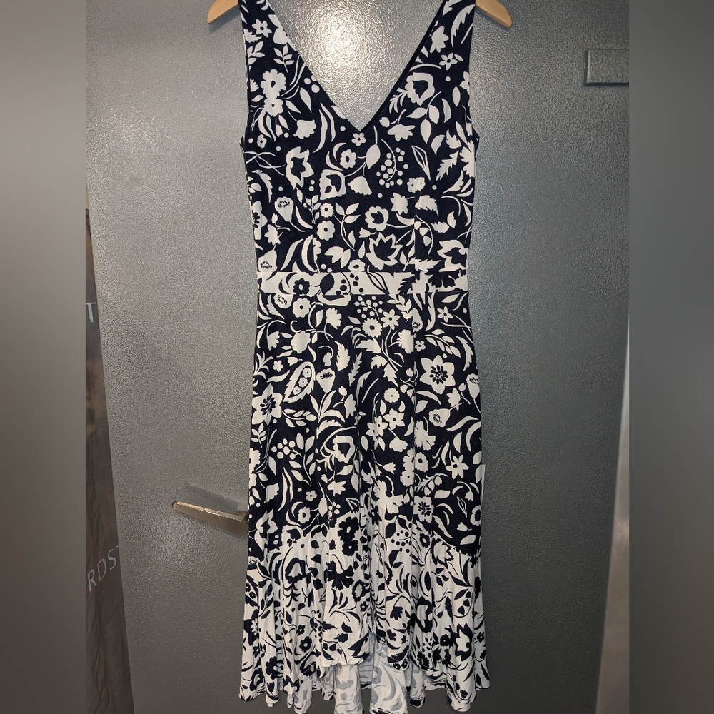 Boden navy blue white flower printed dress